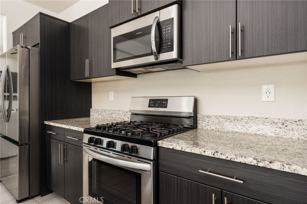 646 Wood Crest, Madera, CA 93636