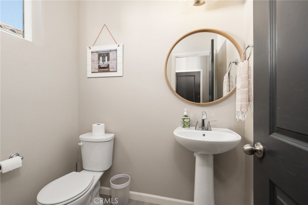 646 Wood Crest, Madera, CA 93636