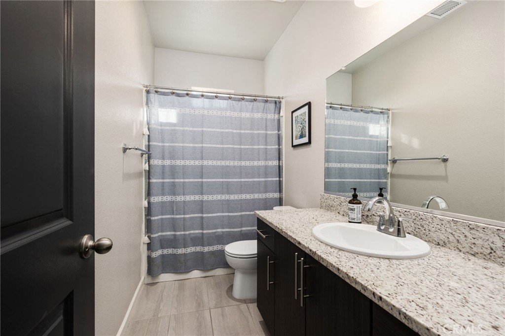 646 Wood Crest, Madera, CA 93636