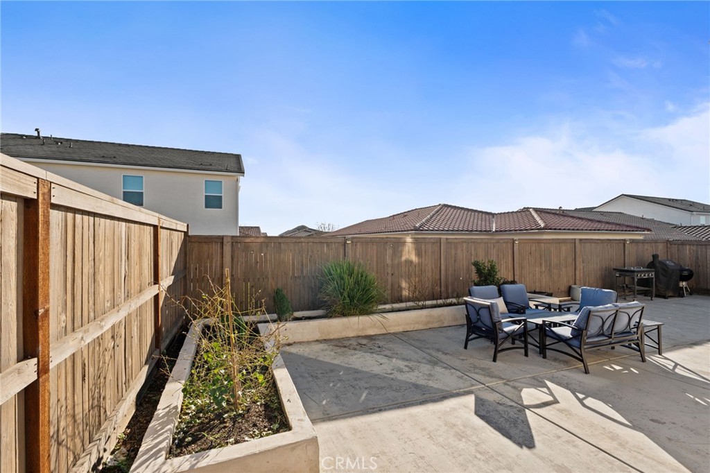 646 Wood Crest, Madera, CA 93636