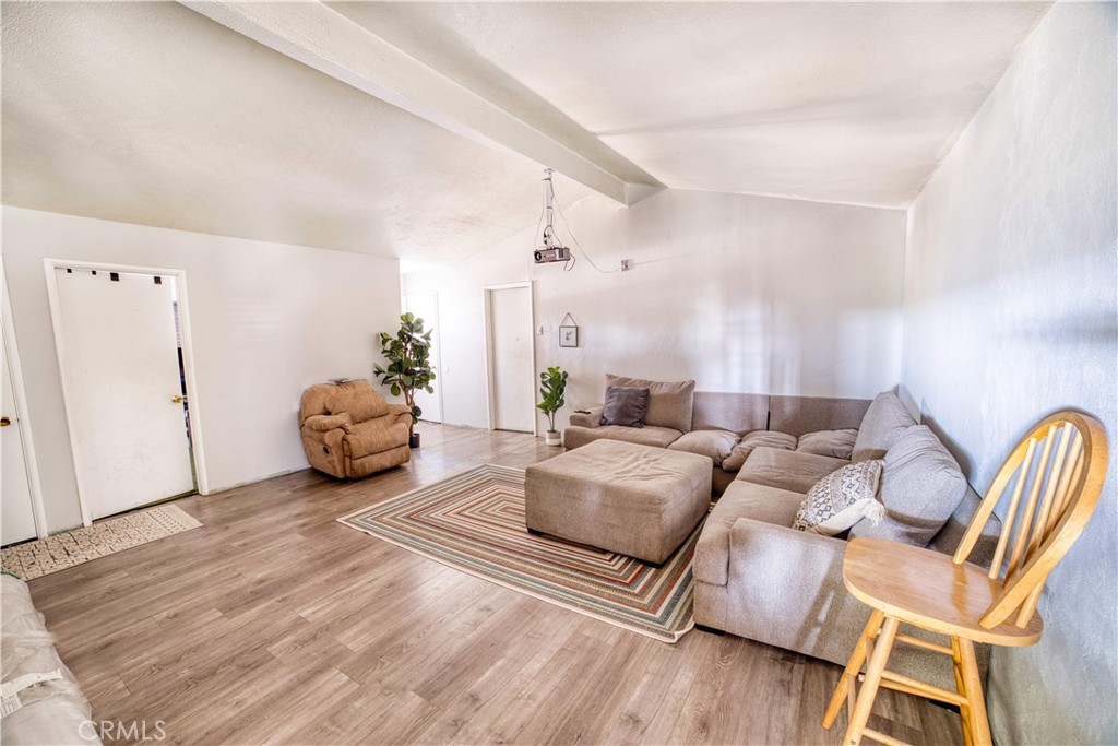 7880 S Mcmullin Grade, Fresno, CA 93706