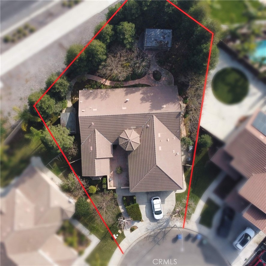 6009 W Goux, Fresno, CA 93722