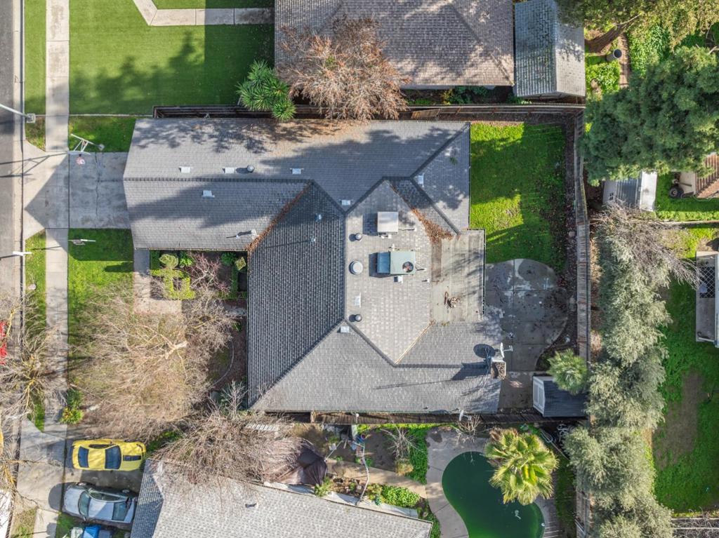 2820 Driftwood Dr, Madera, CA 93637