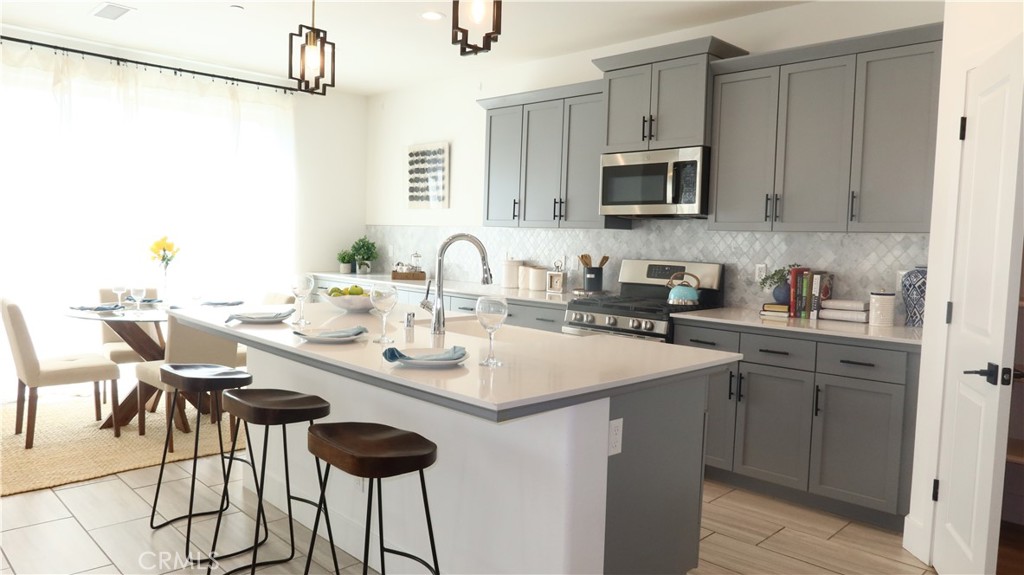 4254 Oak Knoll Rd, Madera, CA 93636