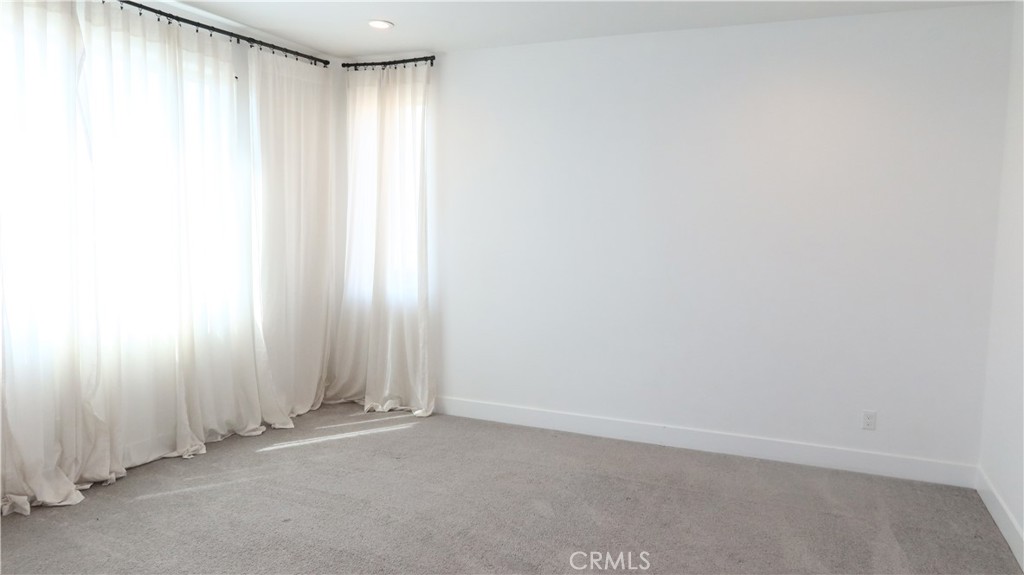 4254 Oak Knoll Rd, Madera, CA 93636