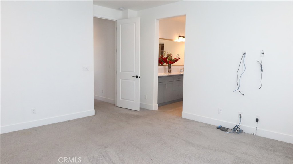 4254 Oak Knoll Rd, Madera, CA 93636