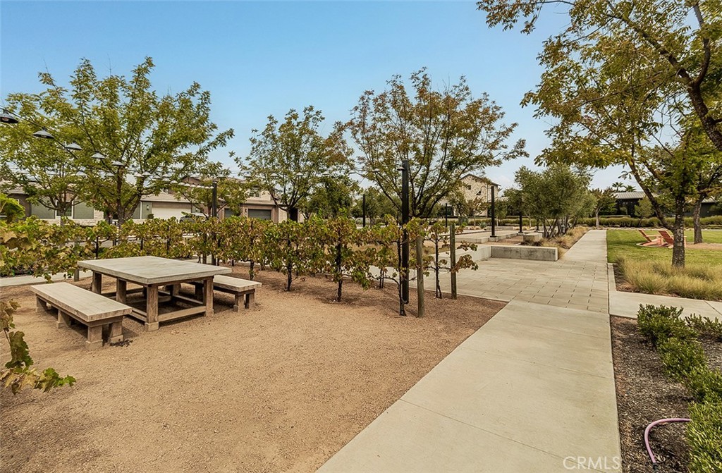 4254 Oak Knoll Rd, Madera, CA 93636