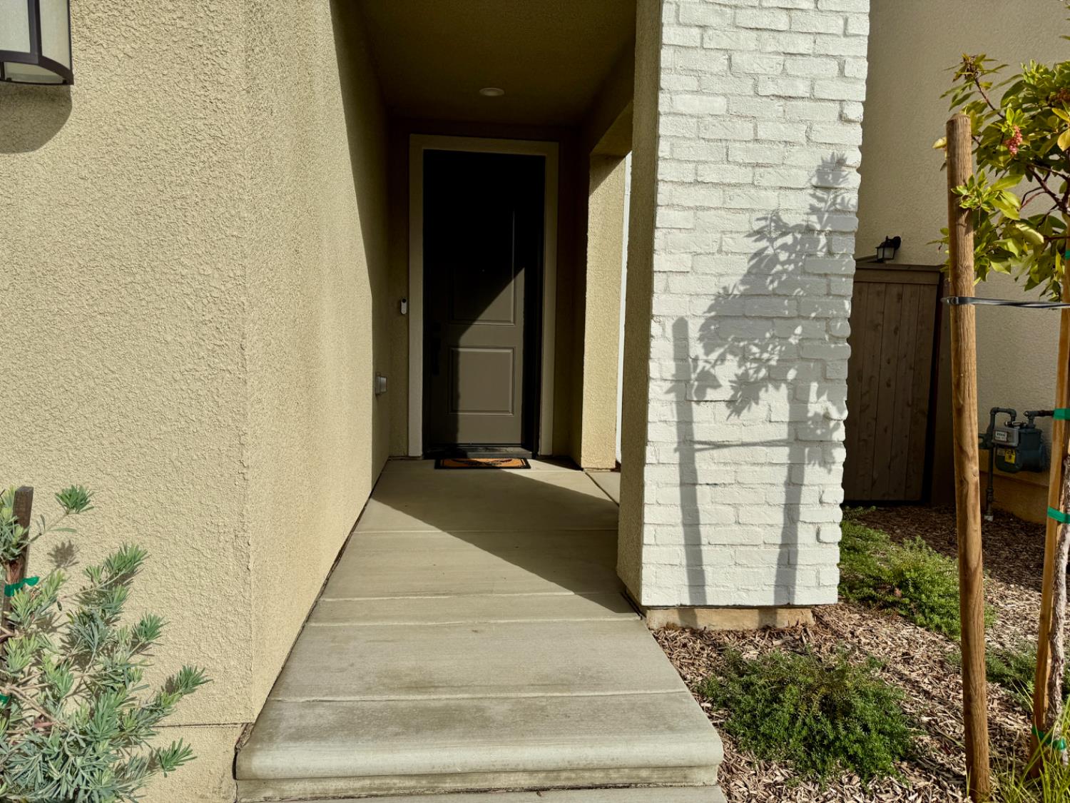 609 Josephine Ave, Madera, CA 93636