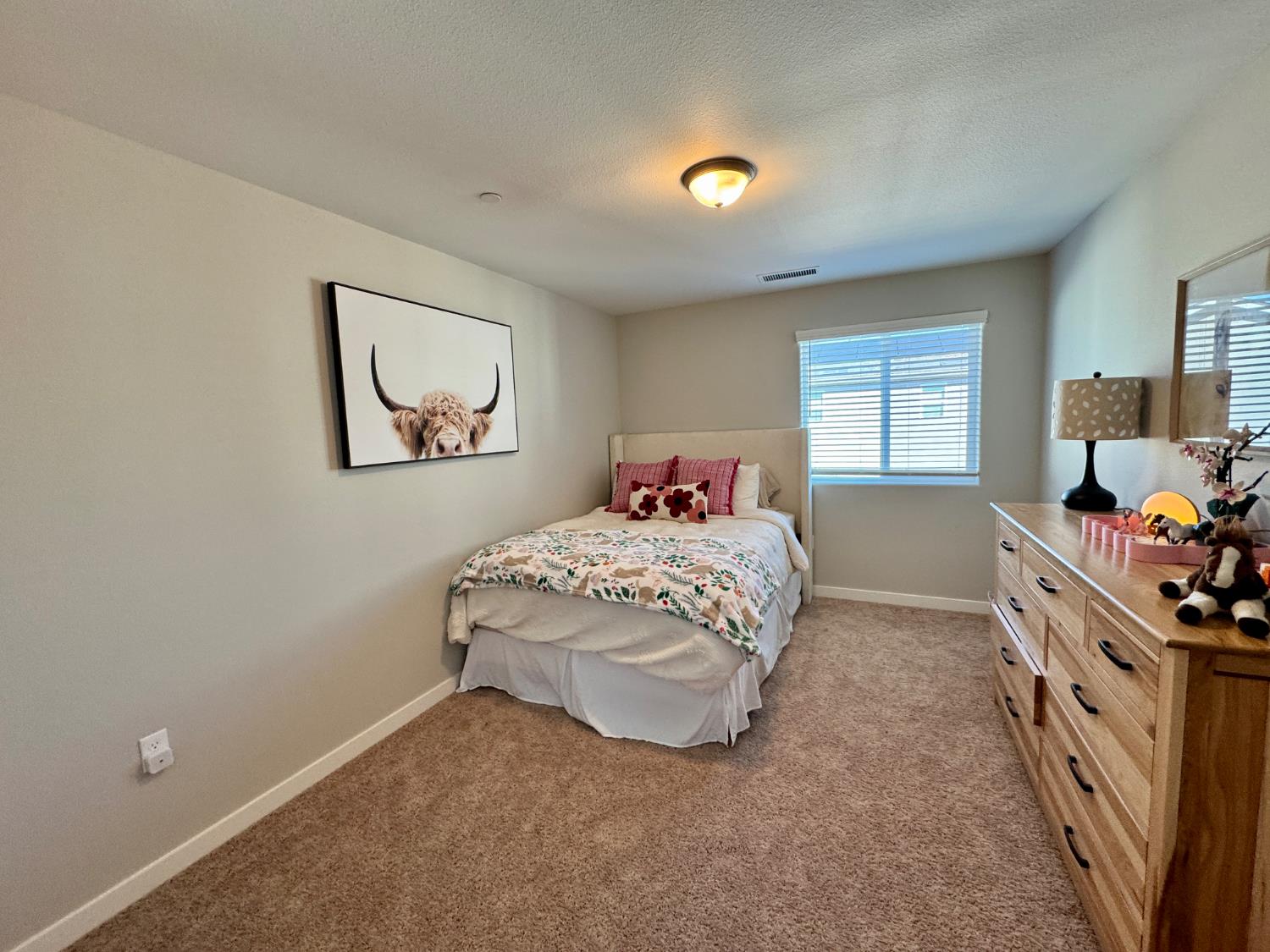 609 Josephine Ave, Madera, CA 93636