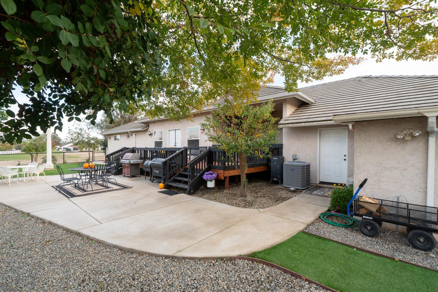 37143 Avenue 16, Madera, CA 93636