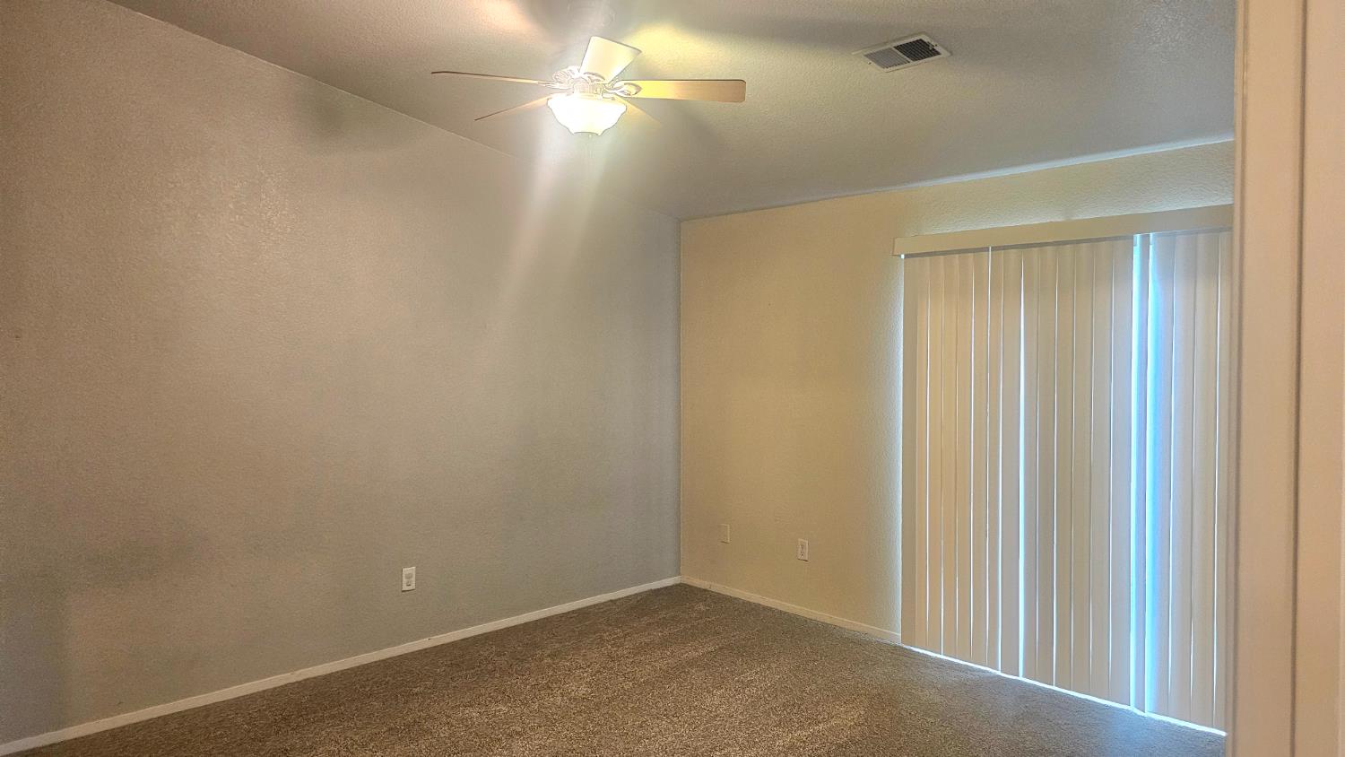 1331 Alicante Way, Madera, CA 93638