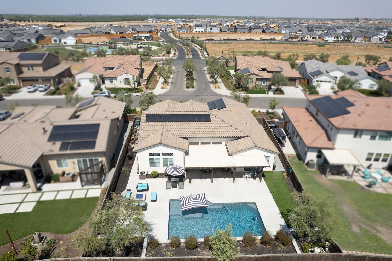 1020 Highland Rd W, Madera, CA 93636