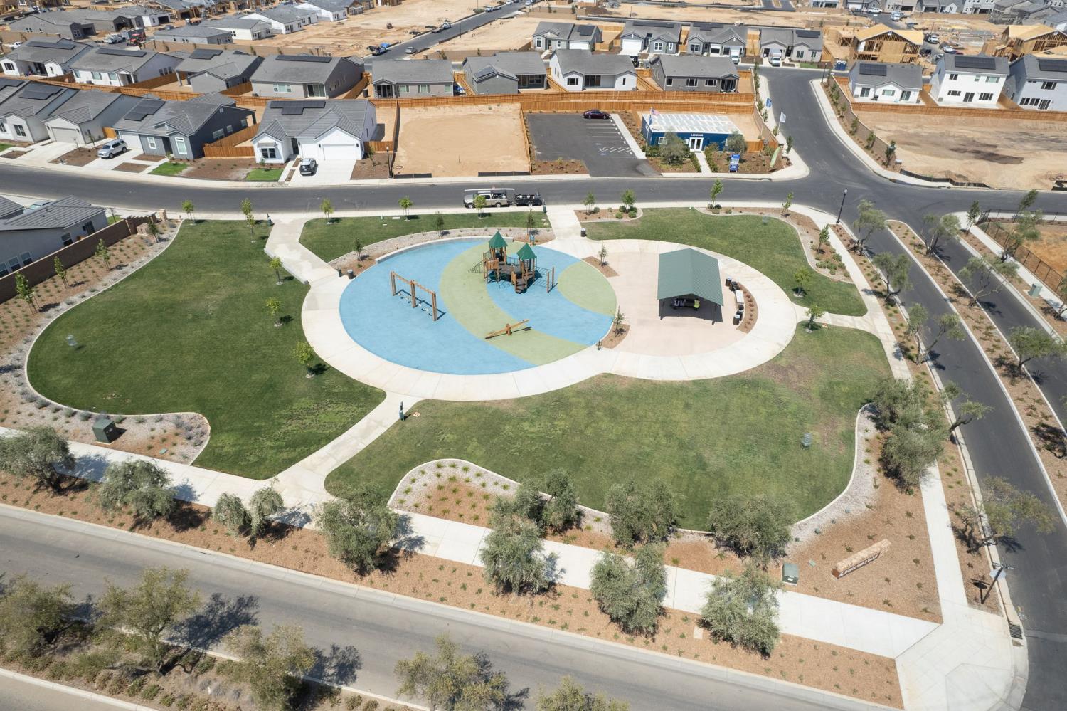 1020 Highland Rd W, Madera, CA 93636