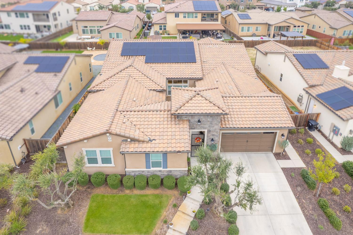 993 Ridgeline Rd W, Madera, CA 93636