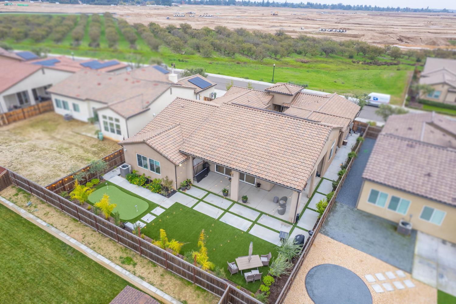 993 Ridgeline Rd W, Madera, CA 93636