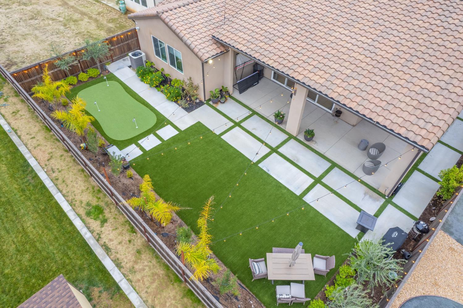 993 Ridgeline Rd W, Madera, CA 93636