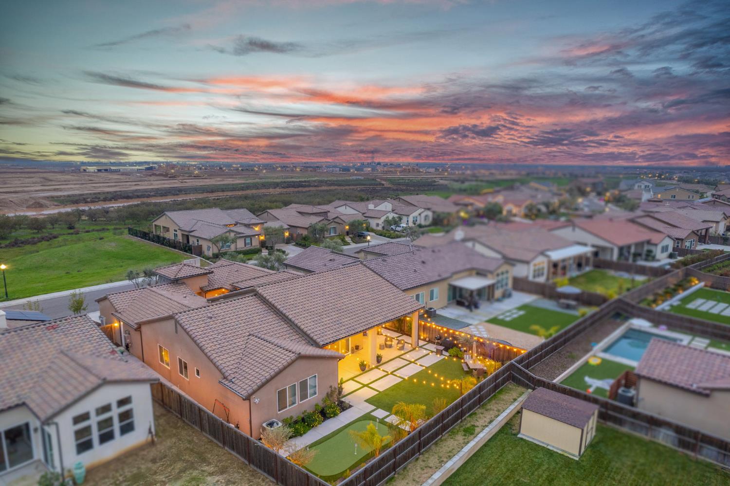 993 Ridgeline Rd W, Madera, CA 93636