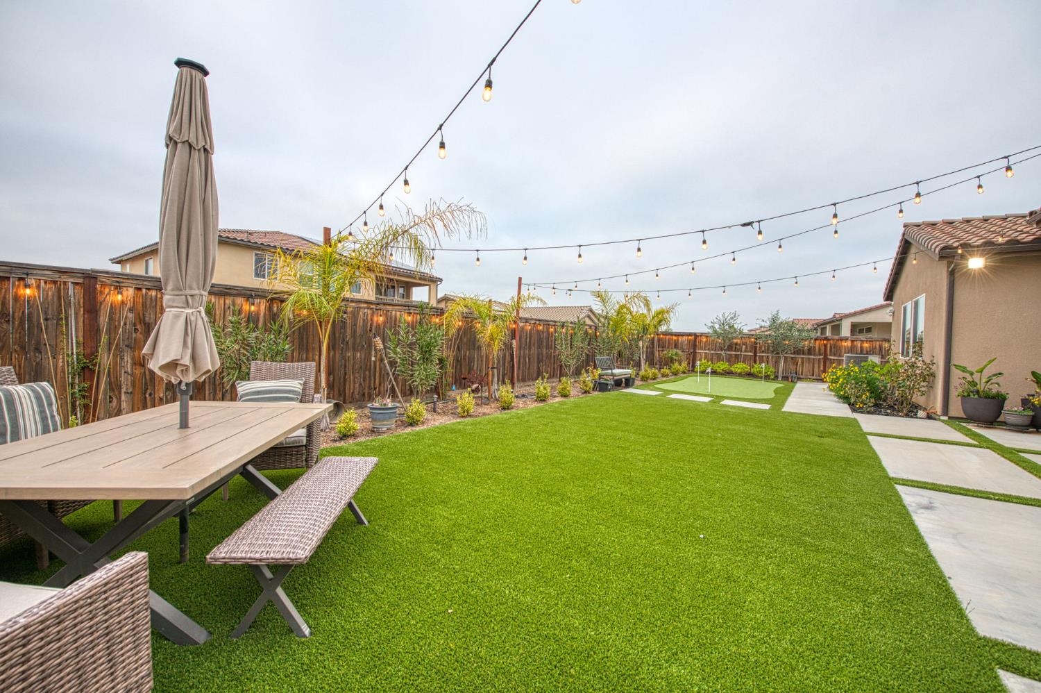 993 Ridgeline Rd W, Madera, CA 93636