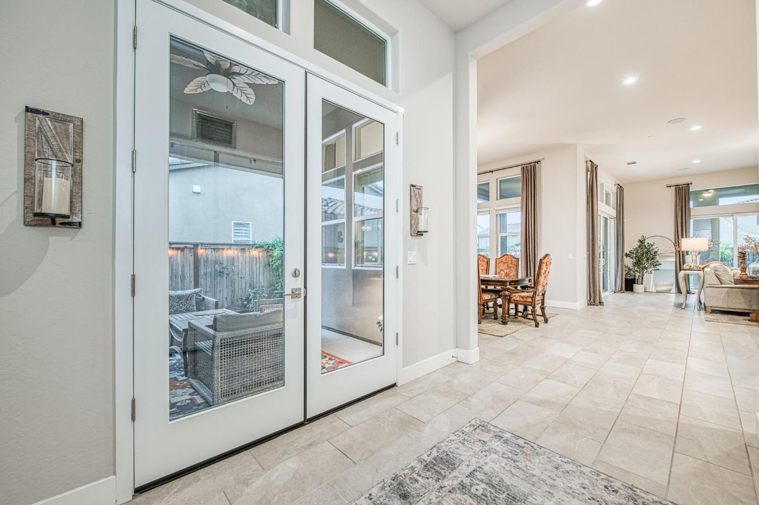 993 Ridgeline Rd W, Madera, CA 93636