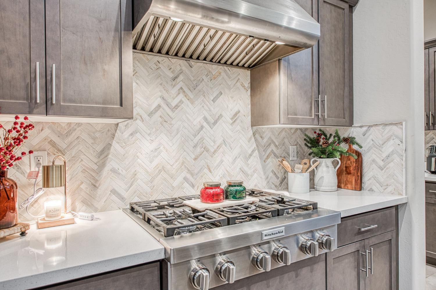 993 Ridgeline Rd W, Madera, CA 93636