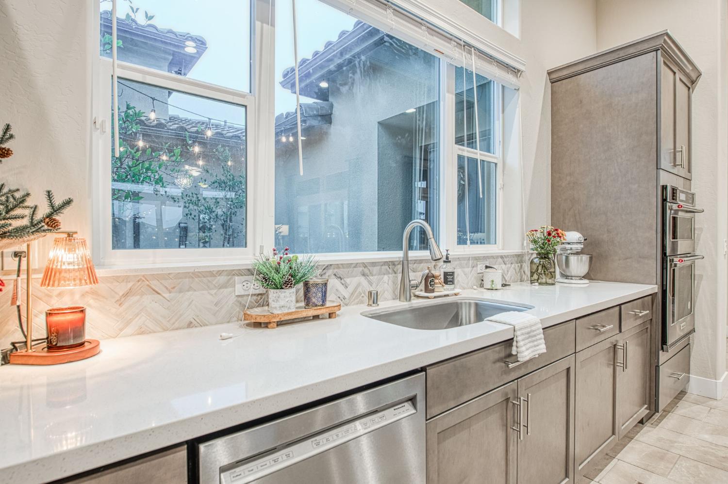 993 Ridgeline Rd W, Madera, CA 93636