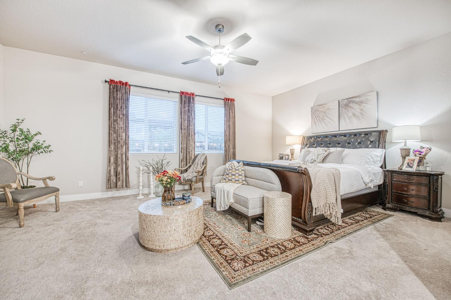 993 Ridgeline Rd W, Madera, CA 93636