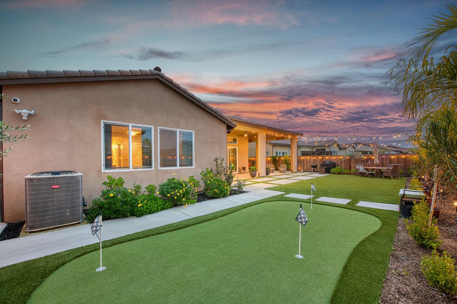 993 Ridgeline Rd W, Madera, CA 93636