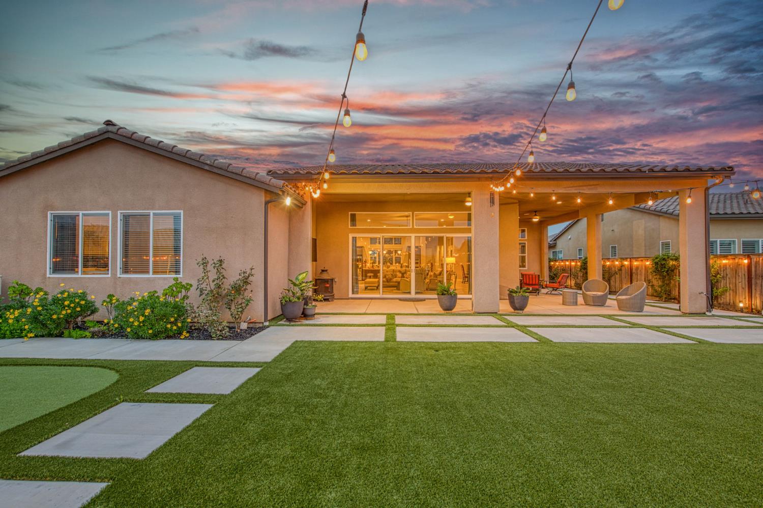 993 Ridgeline Rd W, Madera, CA 93636