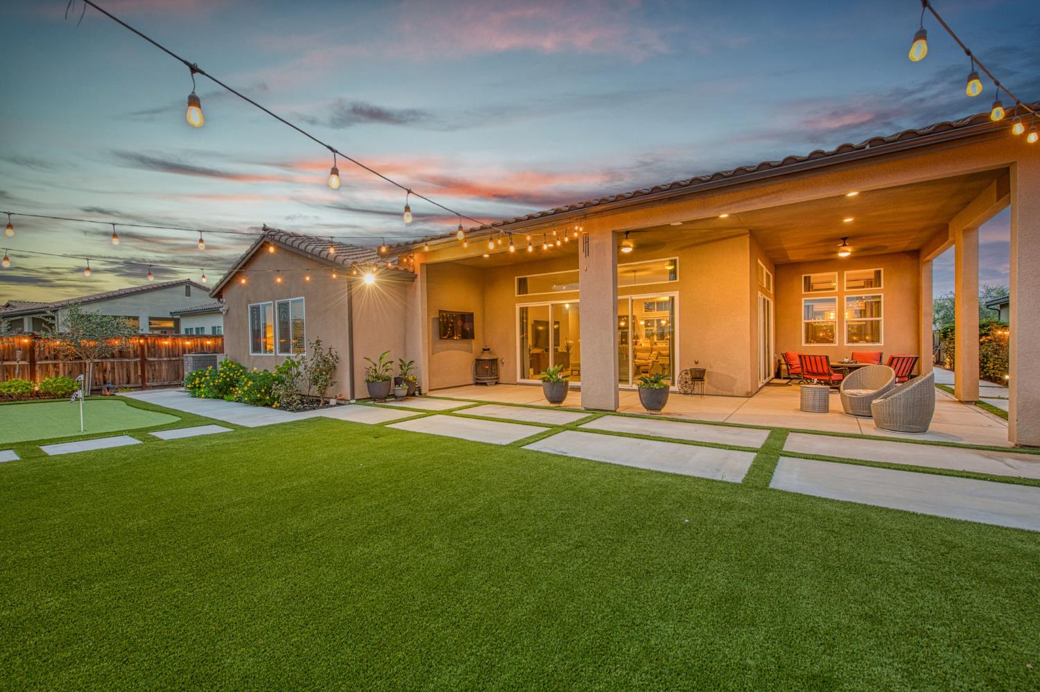 993 Ridgeline Rd W, Madera, CA 93636