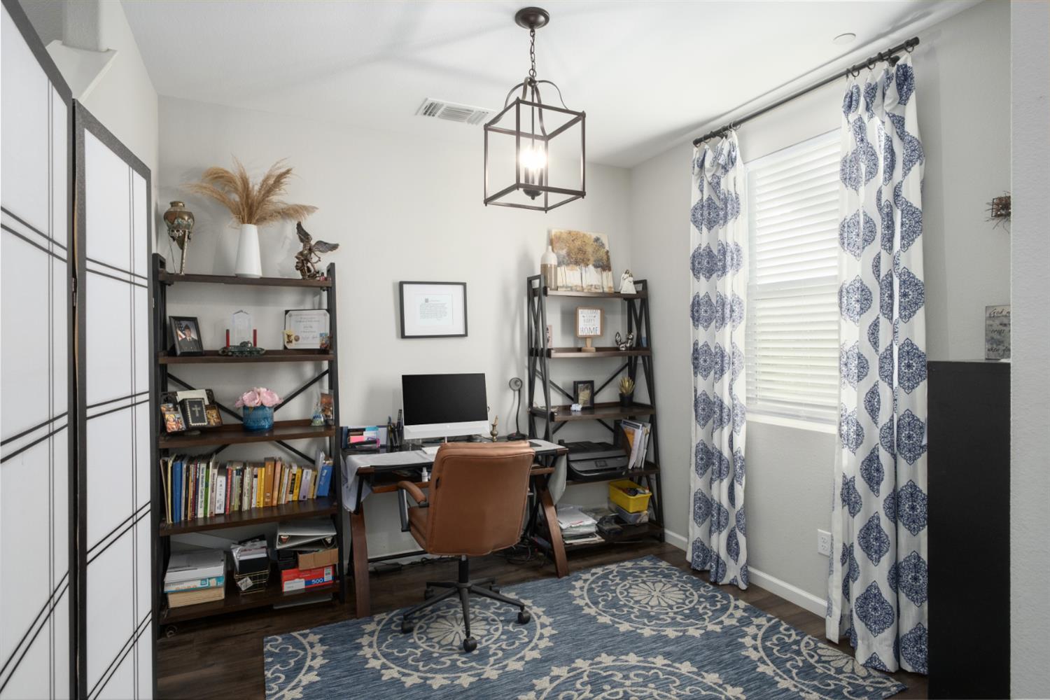 153 Drake St, Madera, CA 93638