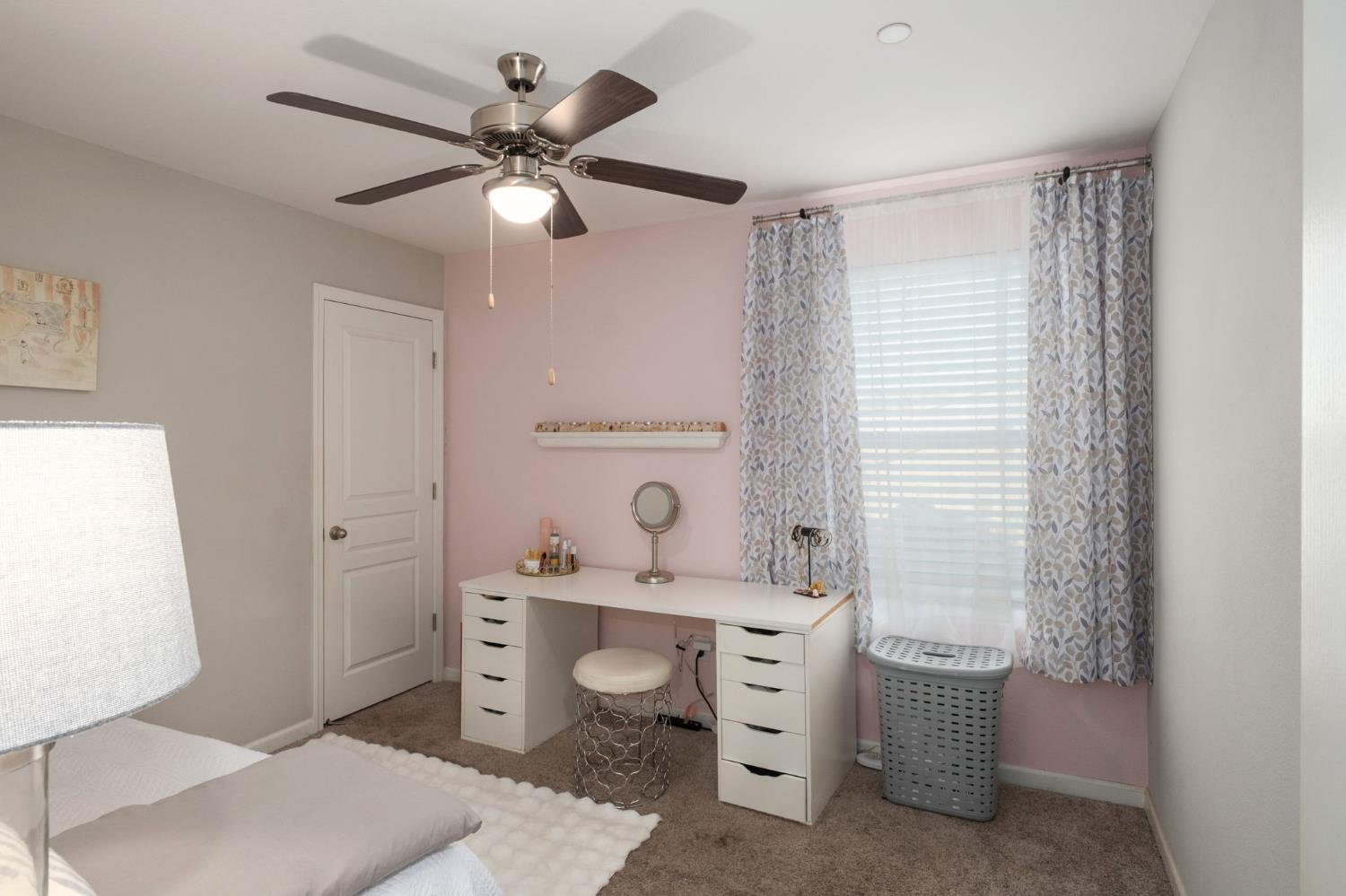 153 Drake St, Madera, CA 93638