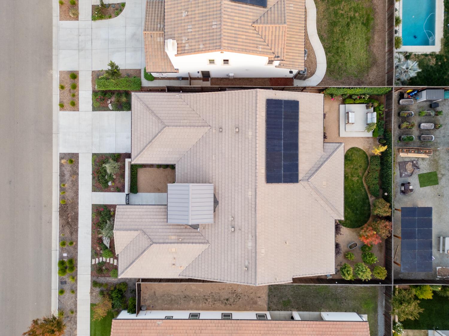 822 Overstone Ave Ave, Madera, CA 93636