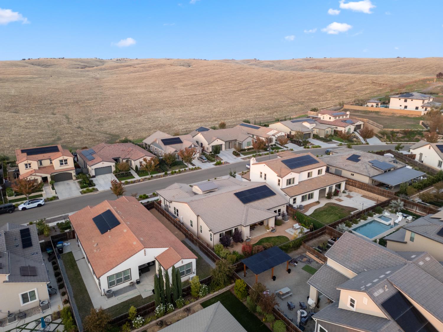 822 Overstone Ave Ave, Madera, CA 93636