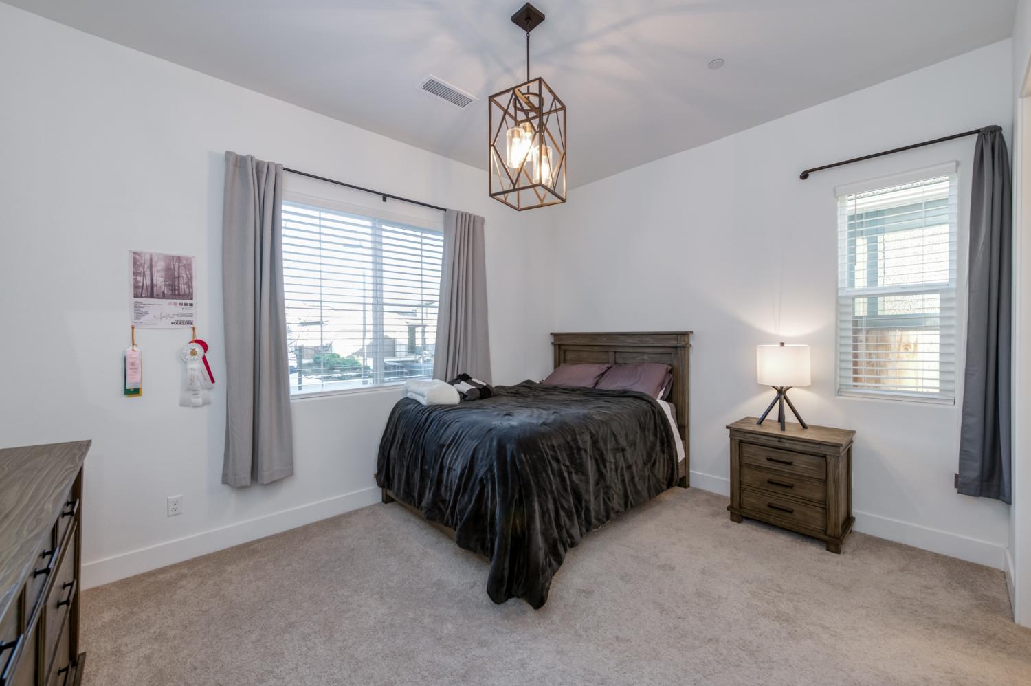 1042 Beaver Pond Loop, Madera, CA 93636