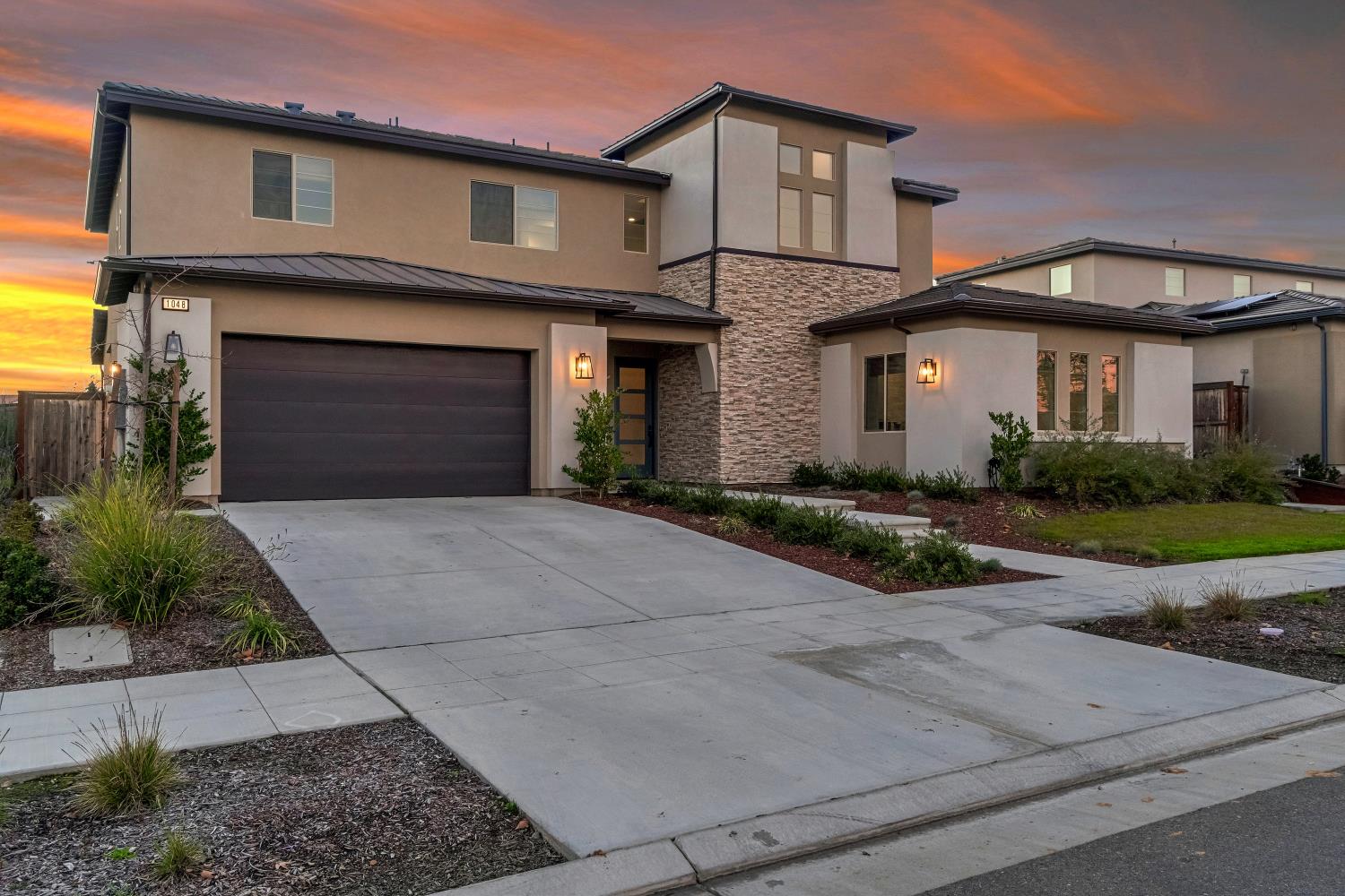 1048 Treasure Hills Dr, Madera, CA 93636