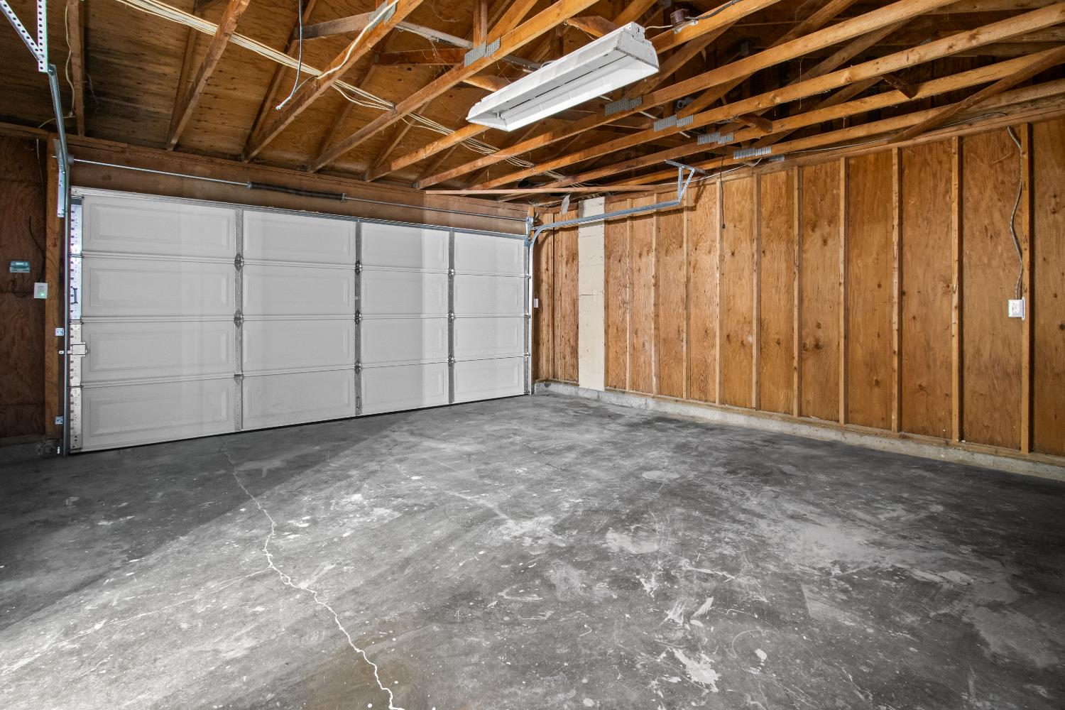 18421 Fairfield Dr, Madera, CA 93638