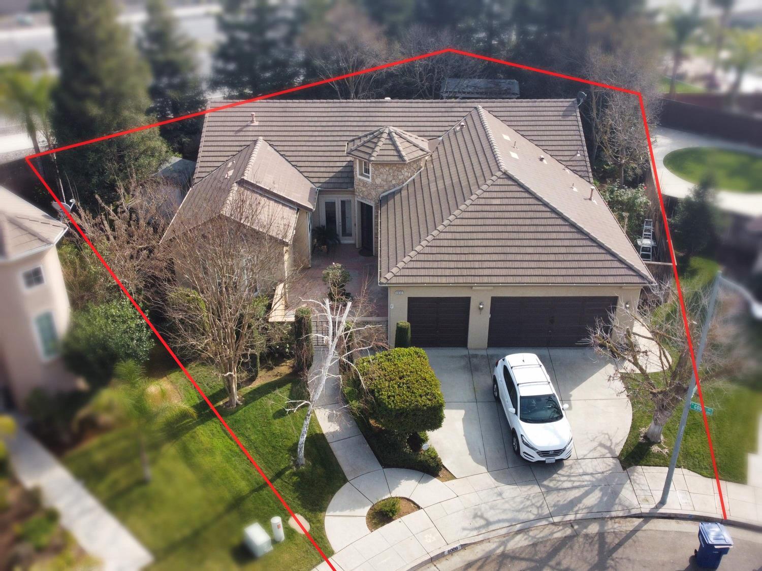 6009 W Goux Ave, Fresno, CA 93722