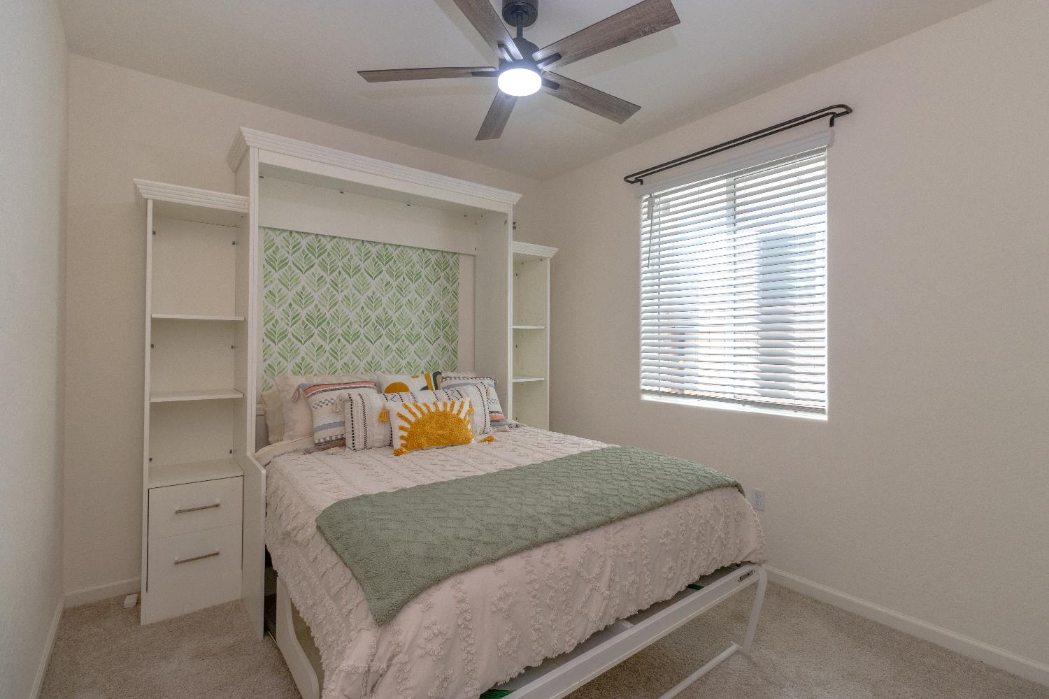 1158 Encore Way W, Madera, CA 93636