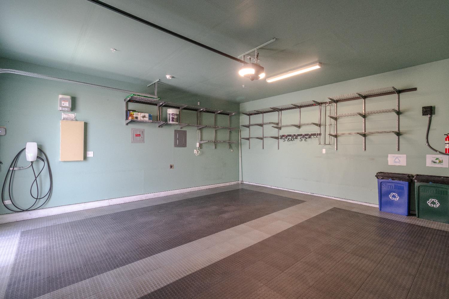 1158 Encore Way W, Madera, CA 93636