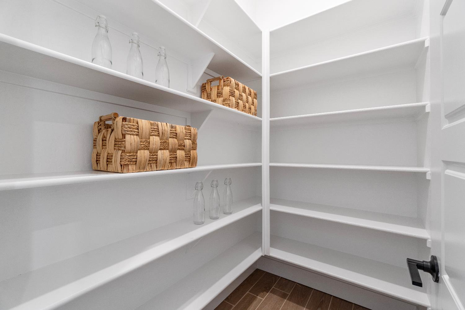 856 Traverse Dr S, Madera, CA 93636