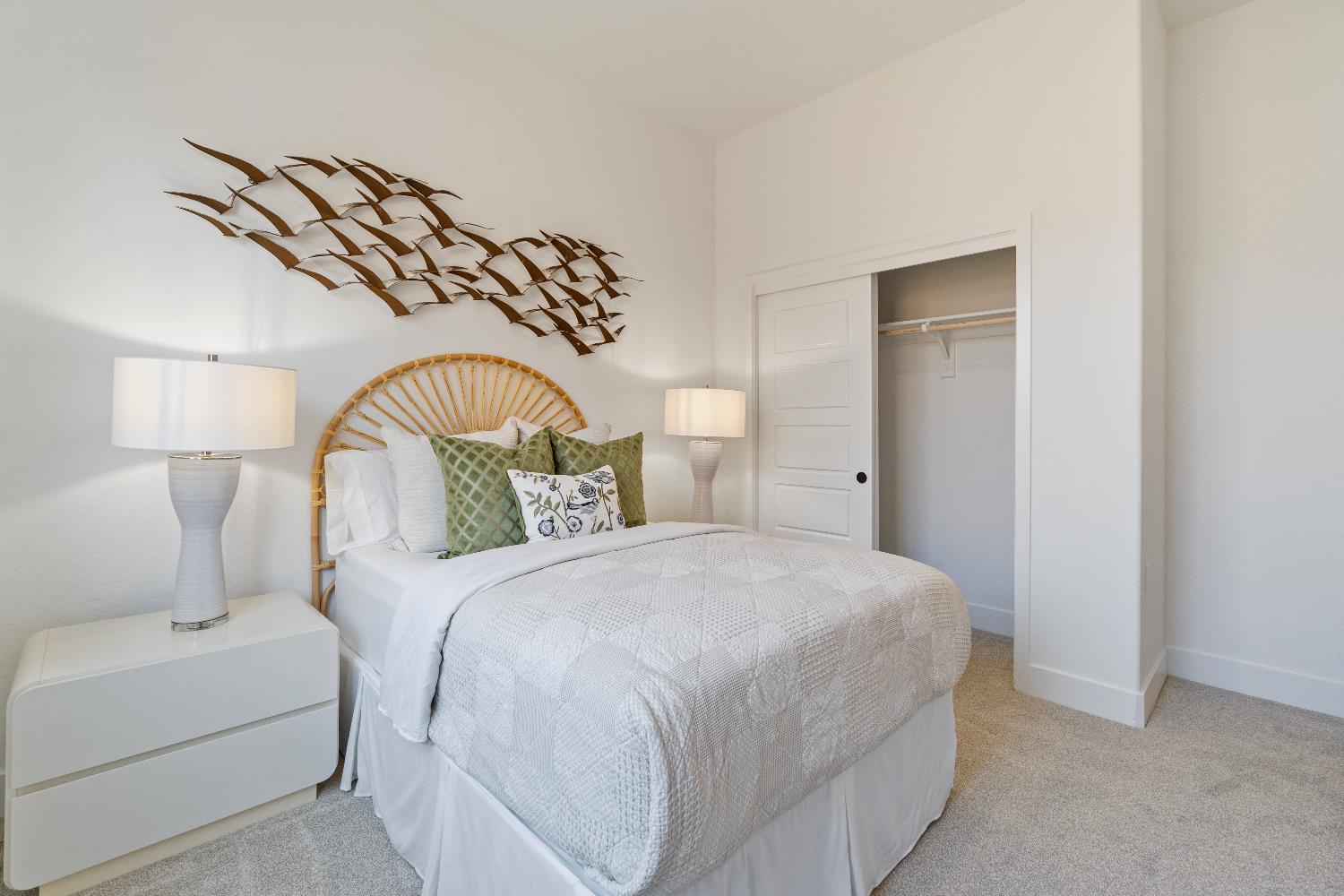 856 Traverse Dr S, Madera, CA 93636