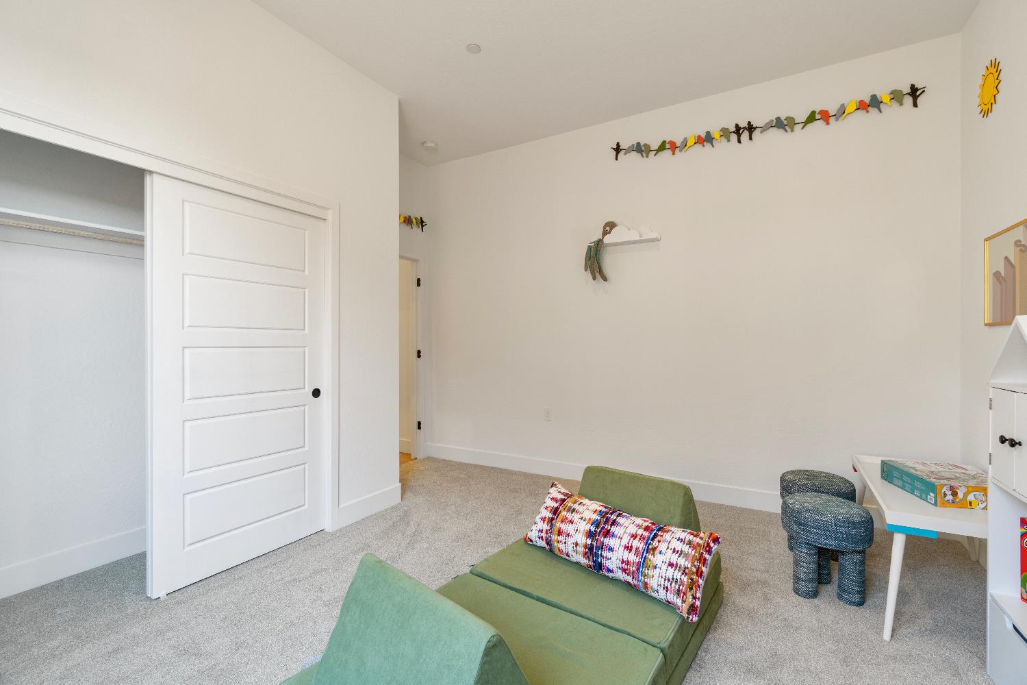 856 Traverse Dr S, Madera, CA 93636