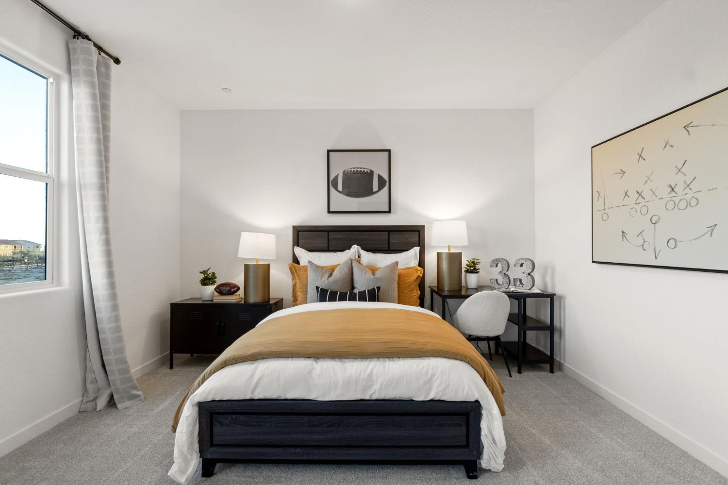 878 Traverse Dr S, Madera, CA 93636