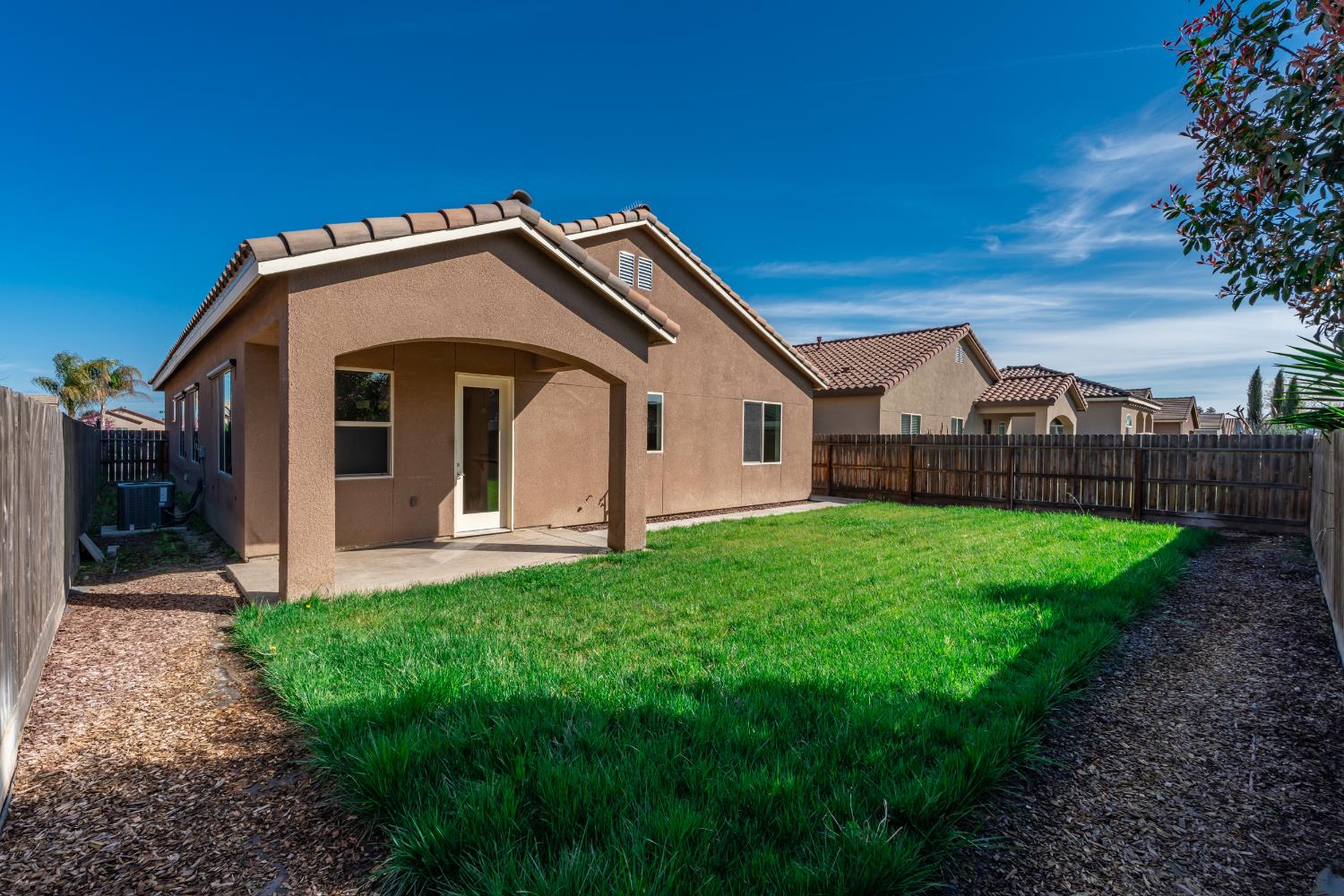 3108 Capistrano Dr, Madera, CA 93637