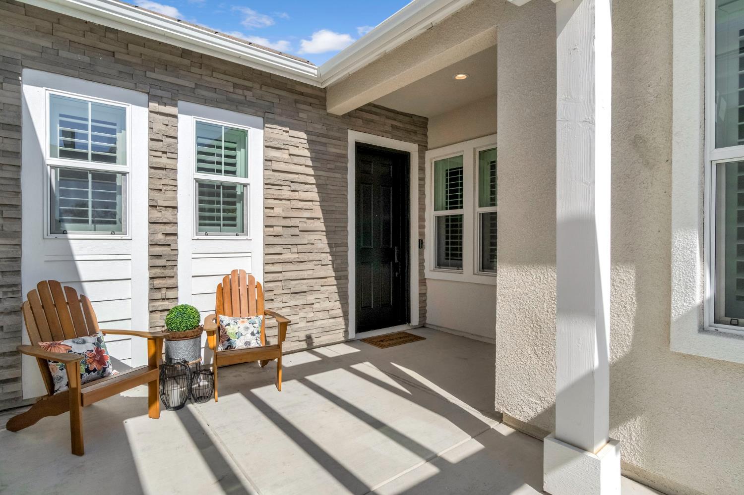 713 Harvest Dr, Madera, CA 93636