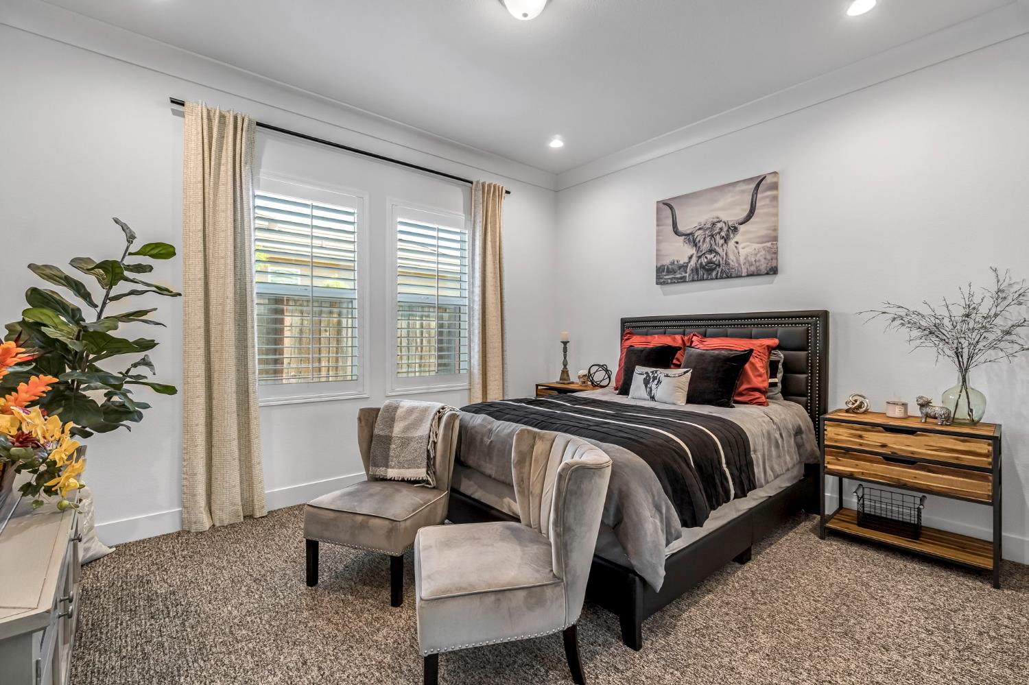 713 Harvest Dr, Madera, CA 93636