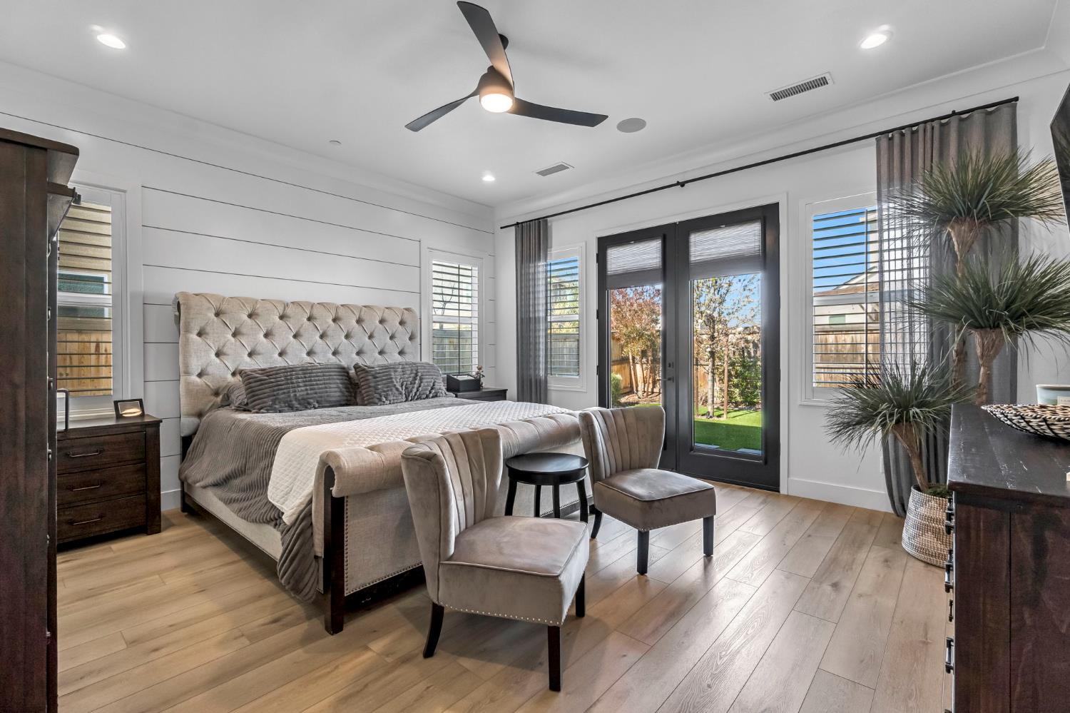 713 Harvest Dr, Madera, CA 93636