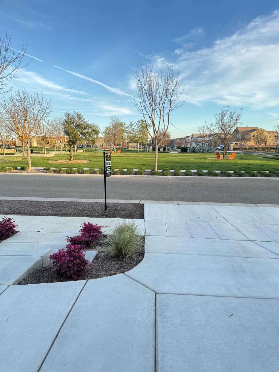 713 Harvest Dr, Madera, CA 93636