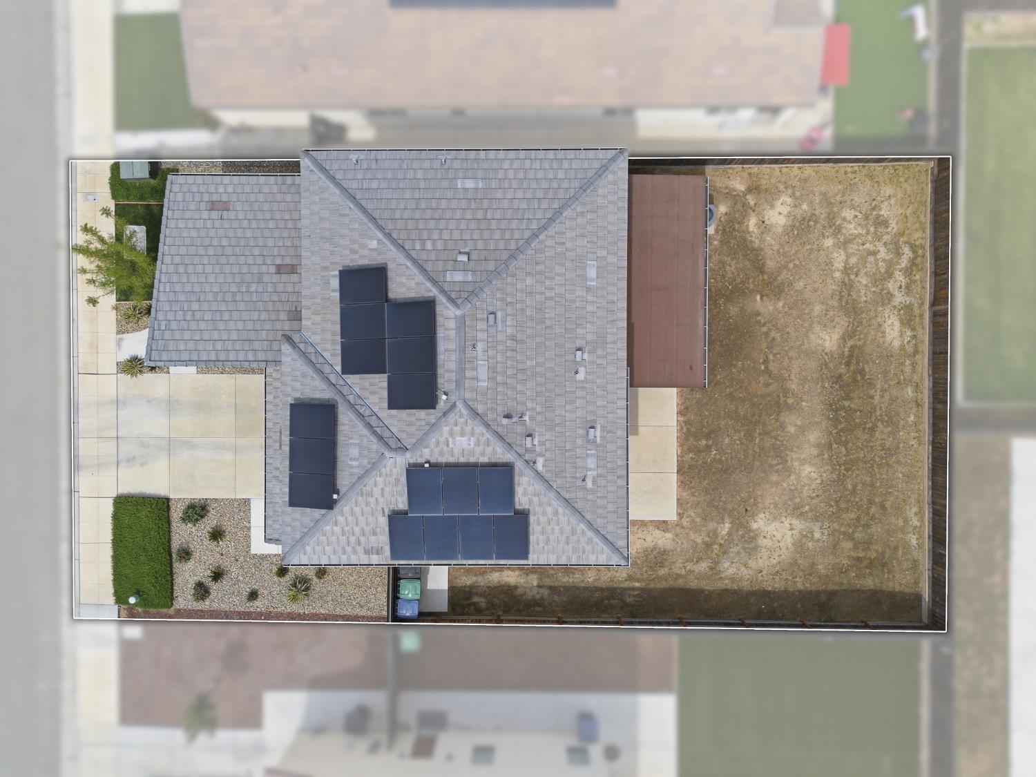 503 Cathedral Ct S, Madera, CA 93636