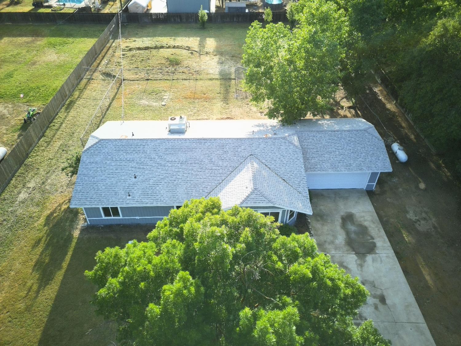 19232 Deane Dr, Madera, CA 93638